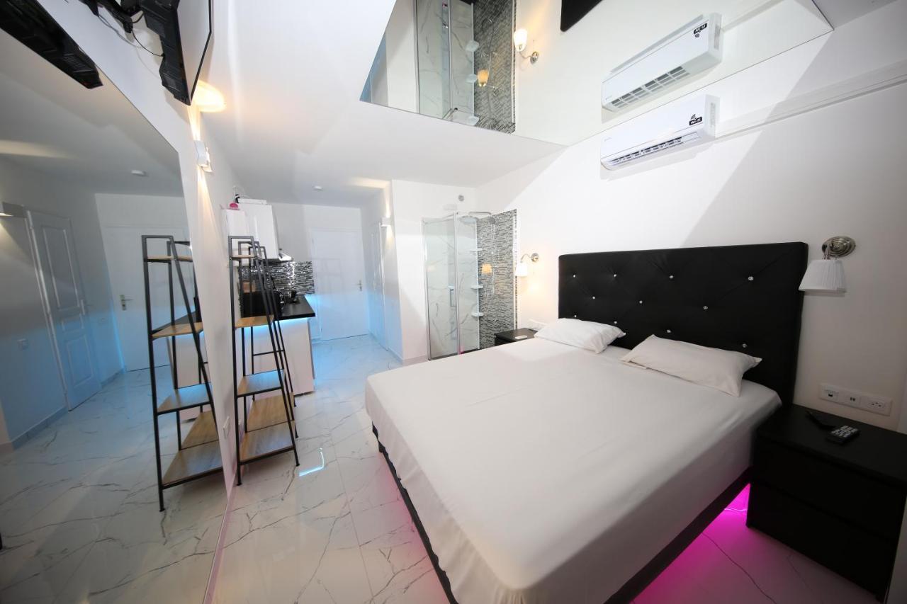 Studio Indecent Agde Exterior photo